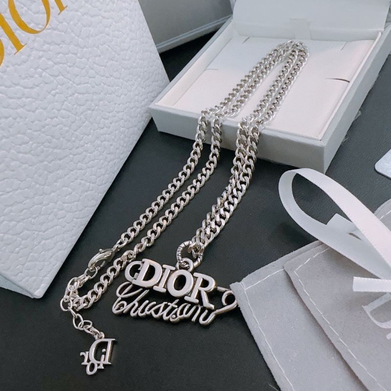 chr1st1an D10r necklaces